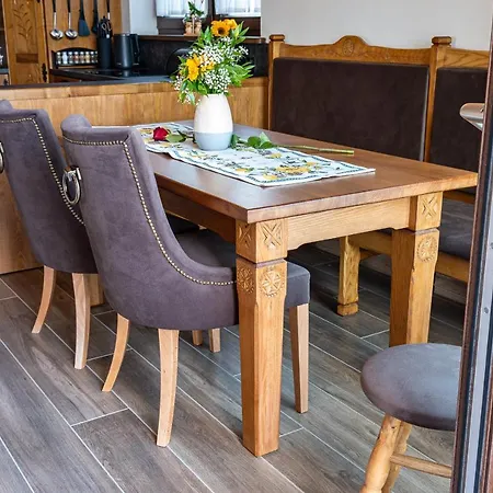بيت ضيافة Goralska Lomnica 3*