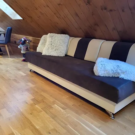 Penzión pre hostí Goralska Lomnica *